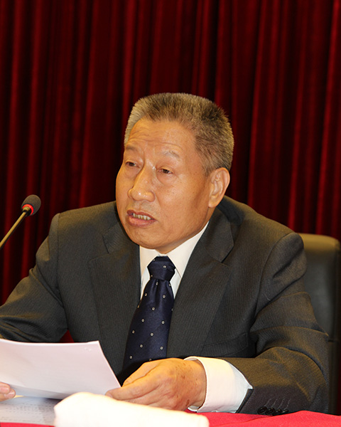 中施企協劉懷副會長主持大會