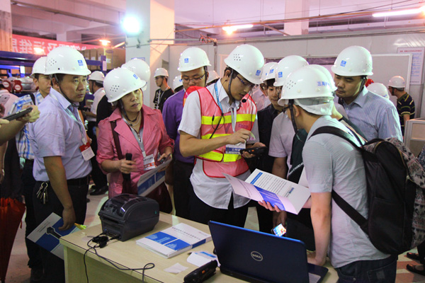 現場觀摩與交流