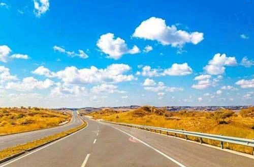 鶴大高速公路全線貫通