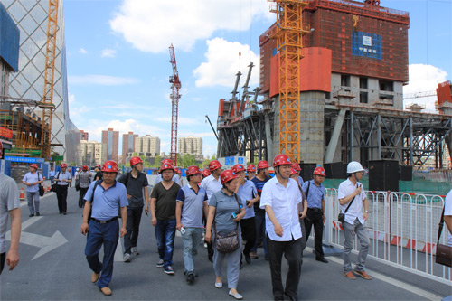 山西太行集團一行到中建三局(北京)中國尊項目現場考察觀摩