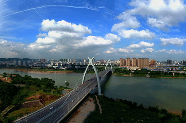 中鐵四局承建的南寧英華大橋獲評(píng)國家優(yōu)質(zhì)工程獎(jiǎng)