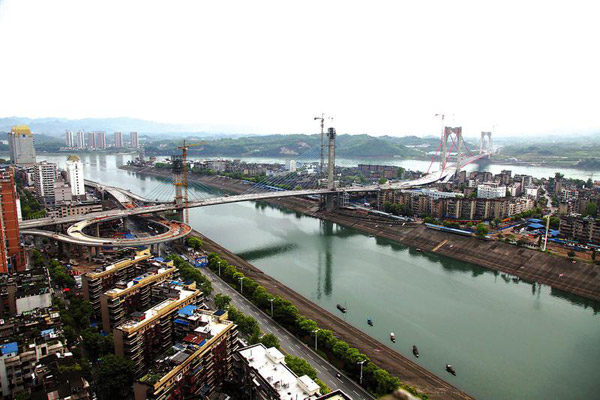 中鐵大橋局承建的宜昌至喜長江大橋主體工程完工 