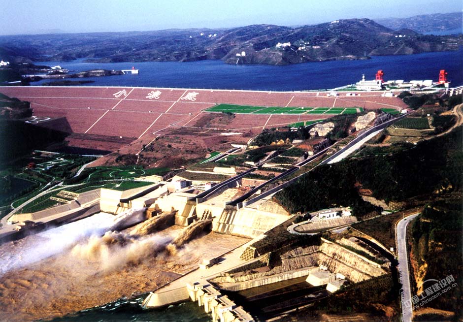 小浪底水利樞紐工程全貌