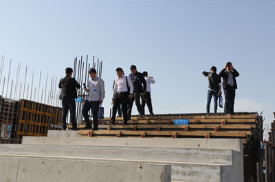 中建八局二公司奧林匹克中心項目現(xiàn)場觀摩