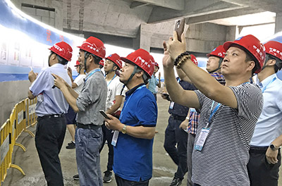 中建三局二公司武漢長江航運中心項目觀摩現場