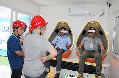 中建三局二公司武漢長江航運中心項目現場觀摩